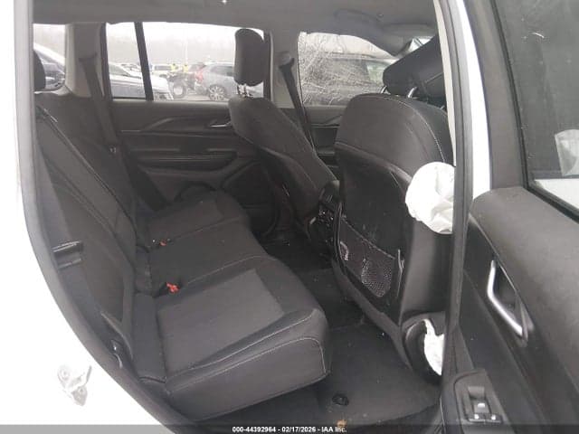 2024 JEEP GRAND CHEROKEE LAREDO 4X4 8