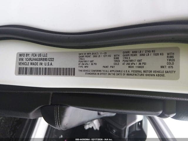 2024 JEEP GRAND CHEROKEE LAREDO 4X4 9