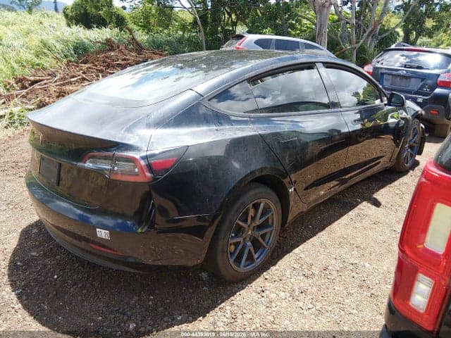 2022 TESLA MODEL 3 REAR-WHEEL DRIVE 4