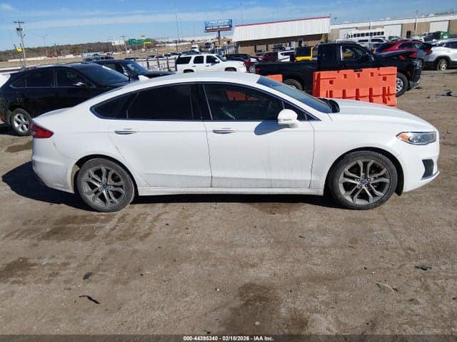 2019 FORD FUSION SEL 14