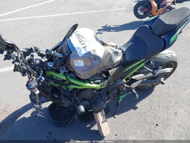 2020 KAWASAKI ZR900 F 2