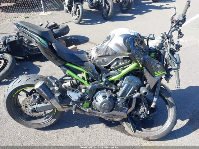 2020 KAWASAKI ZR900 F 12