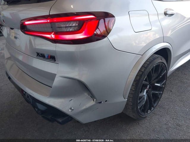 2023 BMW X5 M 6