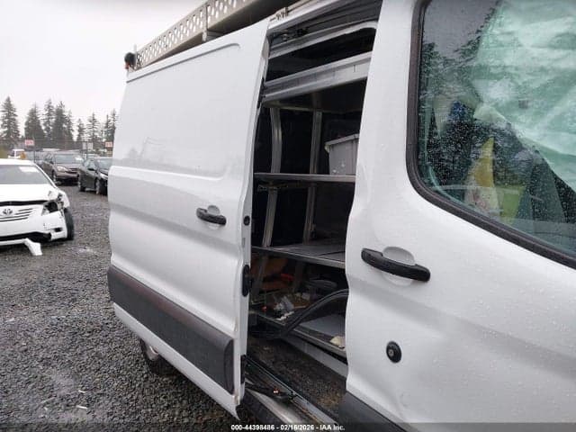2018 FORD TRANSIT-250 8