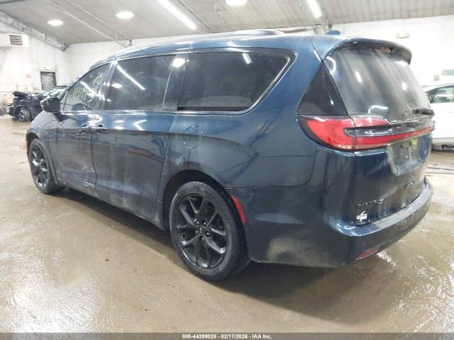 2021 CHRYSLER PACIFICA TOURING 3