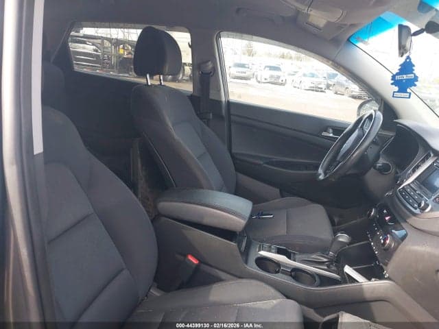 2017 HYUNDAI TUCSON SPORT 5