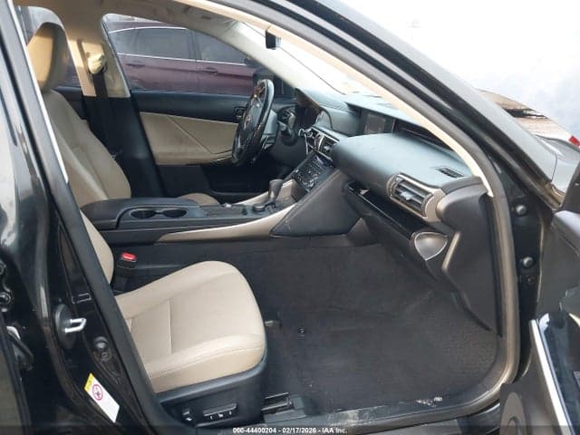 2017 LEXUS IS 300 5