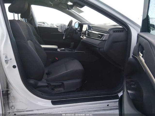 2025 TOYOTA CAMRY LE 5