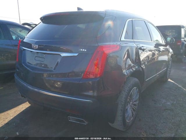 2017 CADILLAC XT5 LUXURY 4