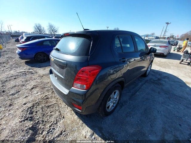 2019 CHEVROLET TRAX LS 4