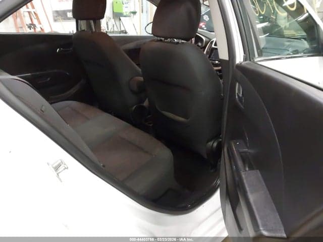 2017 CHEVROLET SONIC LT AUTO 8