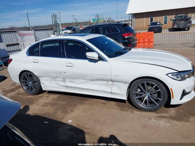 2019 BMW 330I 13