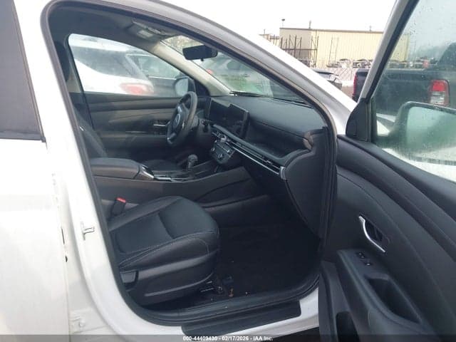 2025 HYUNDAI TUCSON SE 5