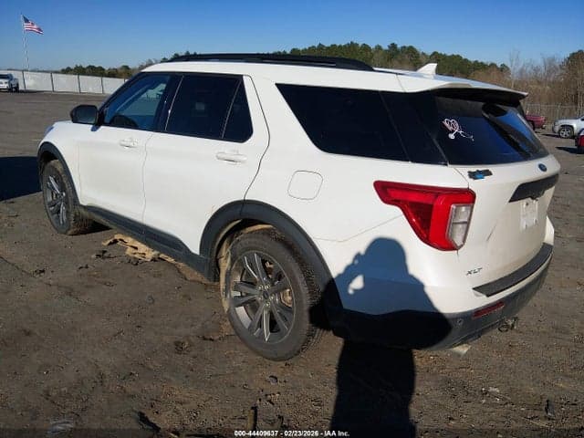 2021 FORD EXPLORER XLT 3