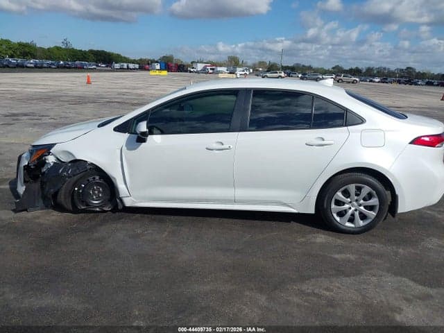 2026 TOYOTA COROLLA LE 15