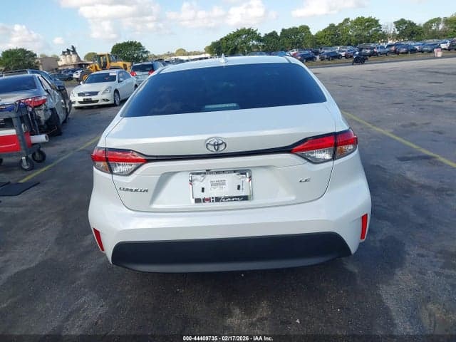 2026 TOYOTA COROLLA LE 17