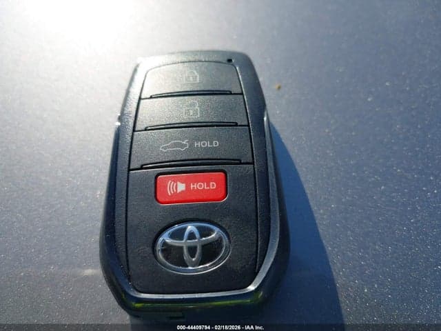 2026 TOYOTA CAMRY XLE 11
