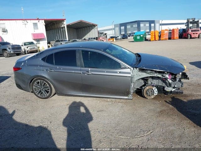 2026 TOYOTA CAMRY XLE 14