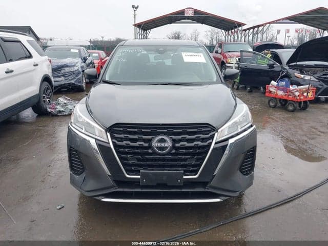 2024 NISSAN KICKS S XTRONIC CVT 12