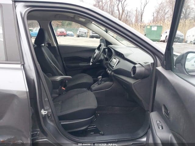 2024 NISSAN KICKS S XTRONIC CVT 5