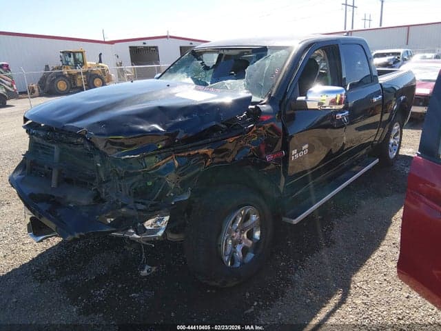 2017 RAM 1500 LARAMIE 4X4 5'7 BOX 2