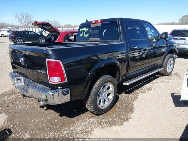 2017 RAM 1500 LARAMIE 4X4 5'7 BOX 4