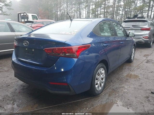 2022 HYUNDAI ACCENT SE 4