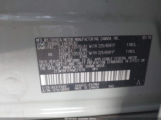 2019 TOYOTA RAV4 XLE 9