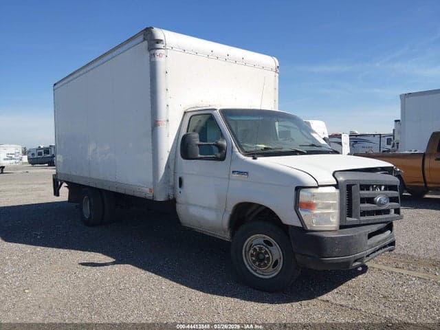 2019 FORD E-350 CUTAWAY 1