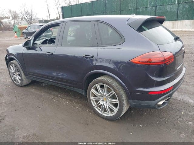 2017 PORSCHE CAYENNE PLATINUM 3