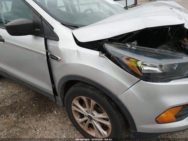2018 FORD ESCAPE S 14