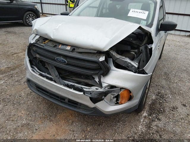 2018 FORD ESCAPE S 6