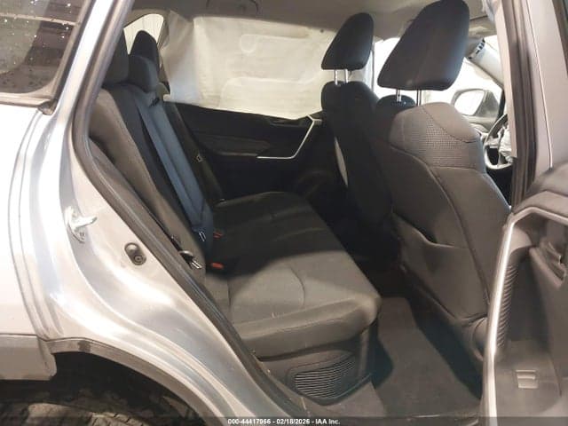 2022 TOYOTA RAV4 HYBRID LE 8