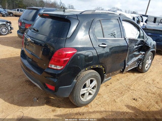 2019 CHEVROLET TRAX LT 4