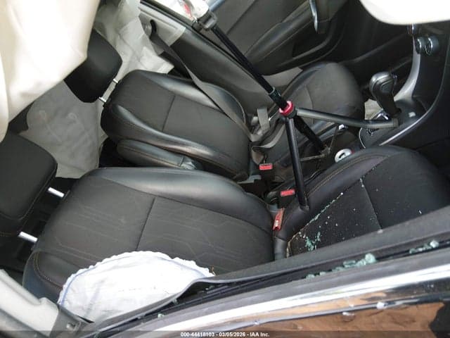 2019 CHEVROLET TRAX LT 5