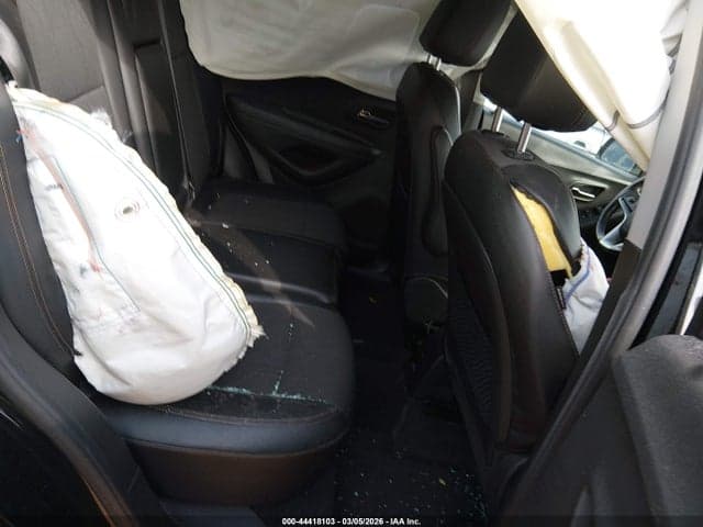 2019 CHEVROLET TRAX LT 8