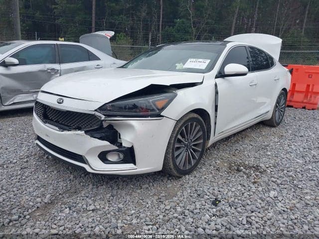 2017 KIA CADENZA PREMIUM 2