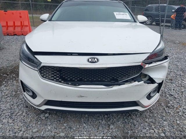 2017 KIA CADENZA PREMIUM 6