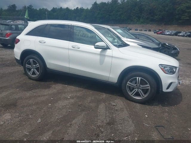 2022 MERCEDES-BENZ GLC 300