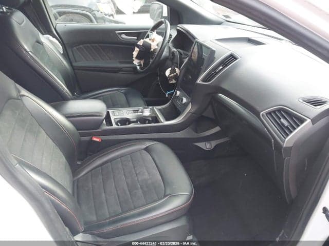 2022 FORD EDGE ST-LINE 5