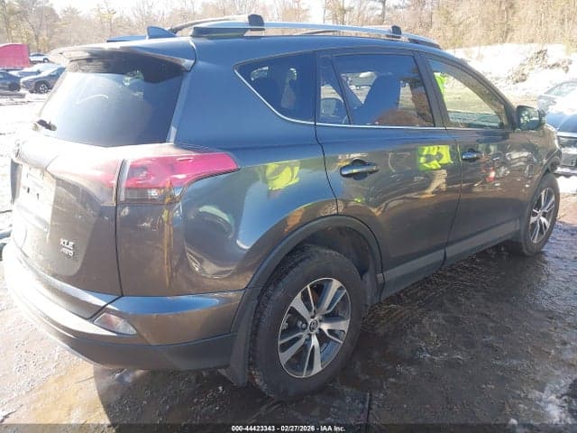 2018 TOYOTA RAV4 XLE 4