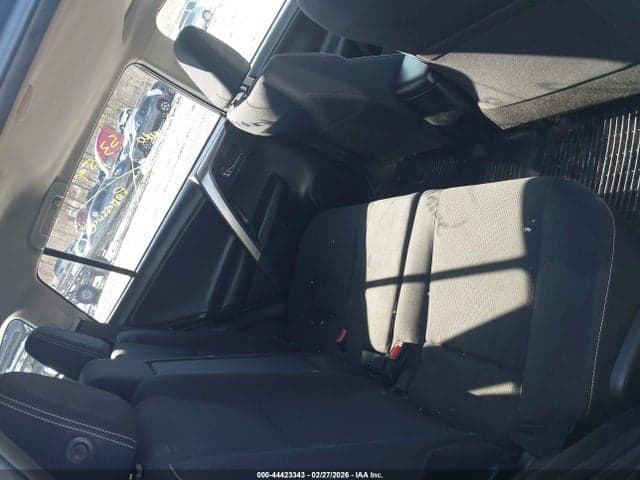 2018 TOYOTA RAV4 XLE 8