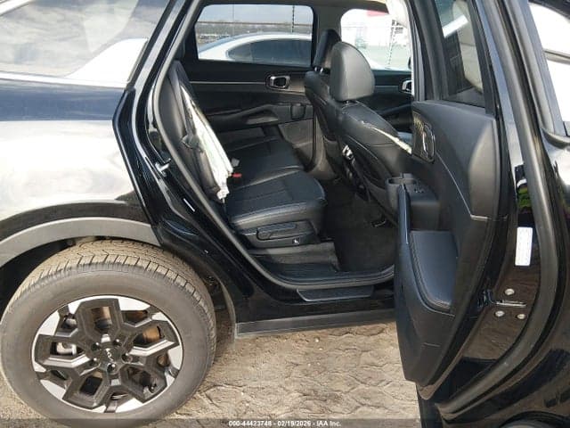 2024 KIA SORENTO S 9