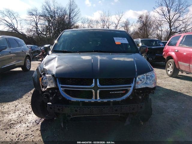 2017 DODGE GRAND CARAVAN SXT 13