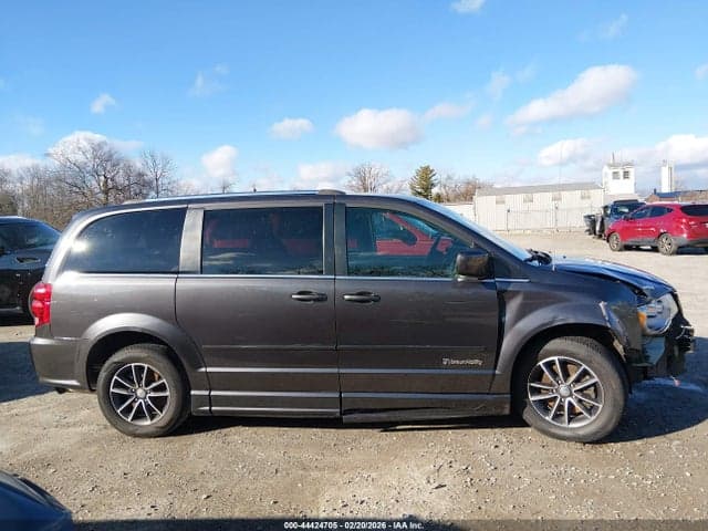 2017 DODGE GRAND CARAVAN SXT 14