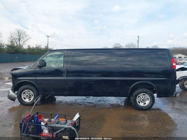 2017 GMC SAVANA 2500 WORK VAN 15