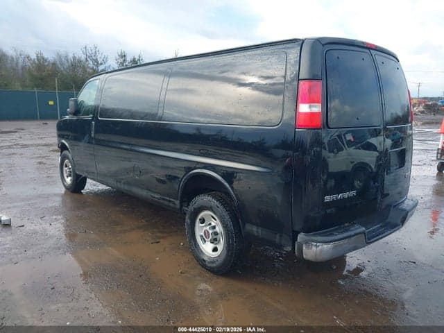 2017 GMC SAVANA 2500 WORK VAN 3