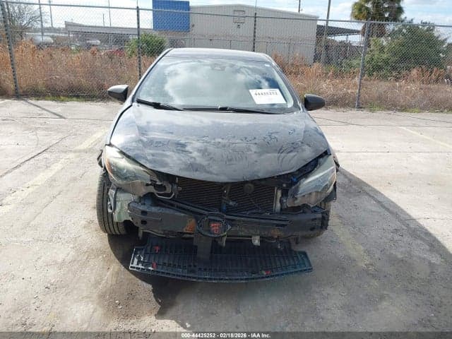 2018 TOYOTA COROLLA LE 13