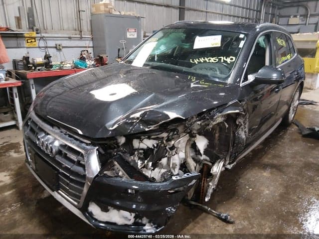 2019 AUDI Q5 45 PREMIUM 2