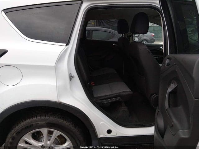 2017 FORD ESCAPE SE 8